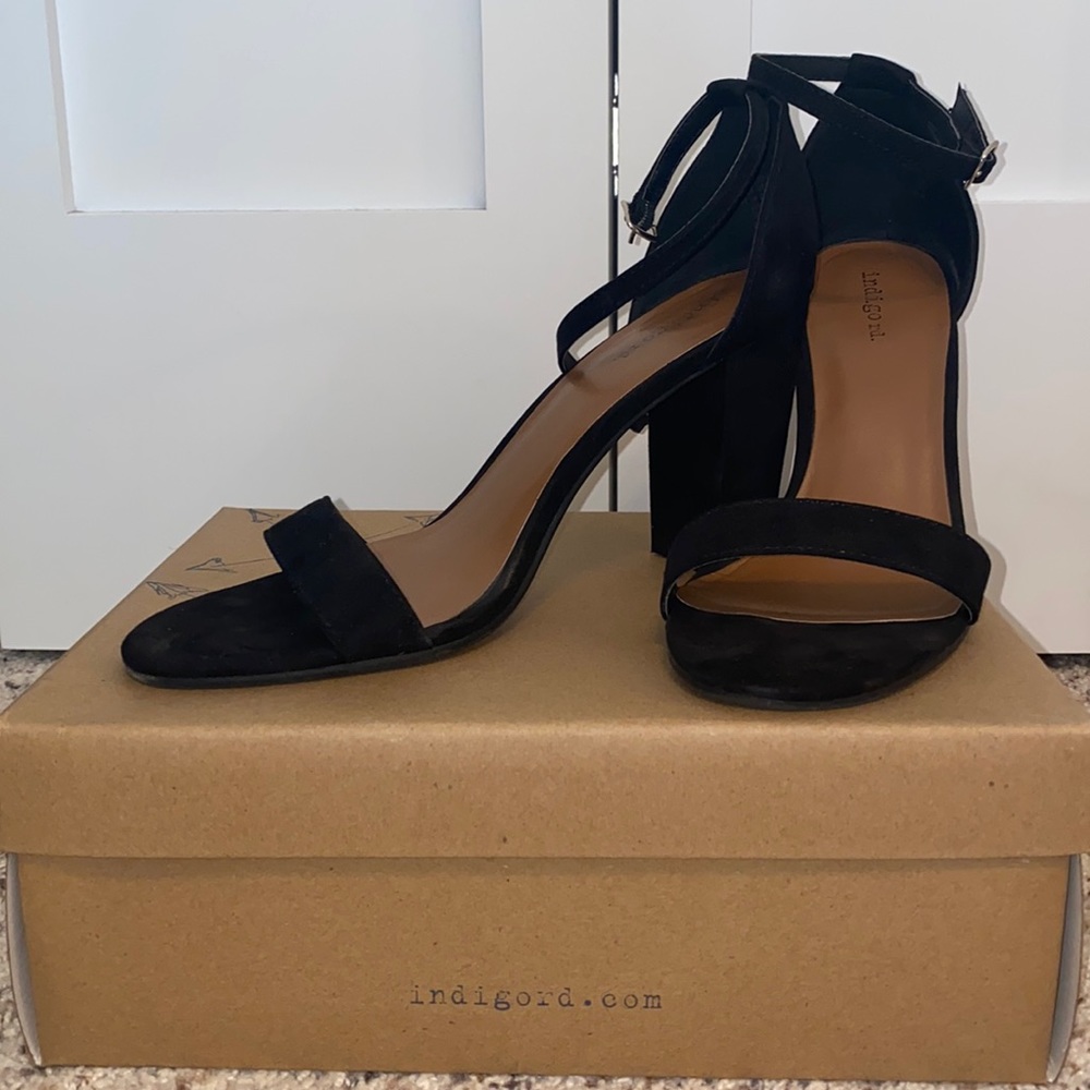 Black ankle strap block heel size 10